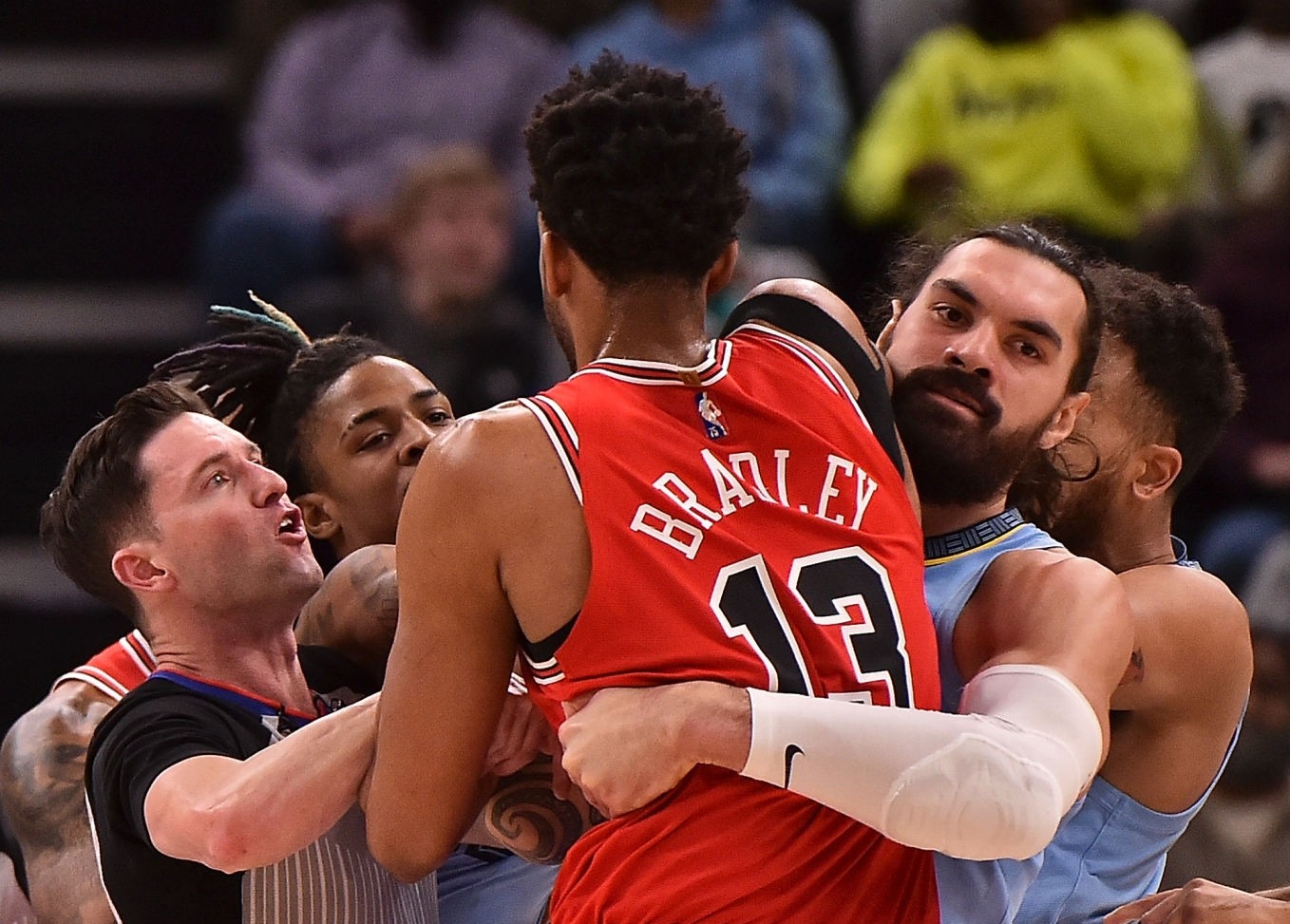 九游老版本下载-关于赛地聚焦：国王杯赛后热度飙升，波特兰开拓者篮板制胜，赛场秩序良好，医务组通报恢复的信息